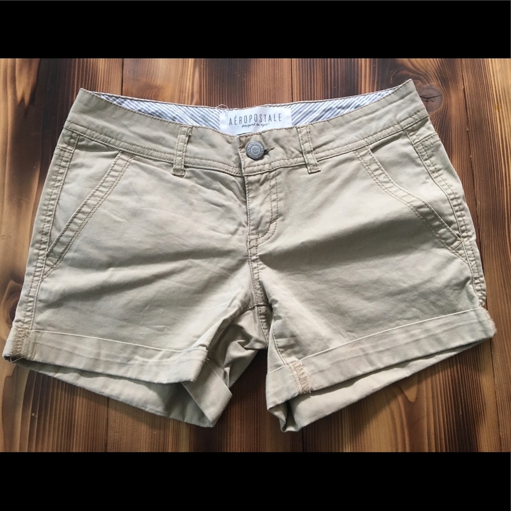 Aeropostale midi twill shorts, 3 in inseam. Size 0